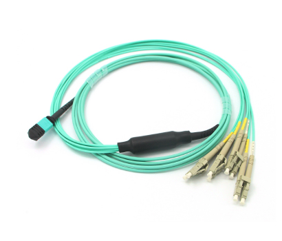 MTP/MPO - LC Fan-out Patch Cord